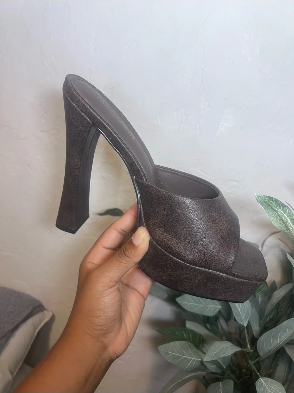 Fashion Nova tall block